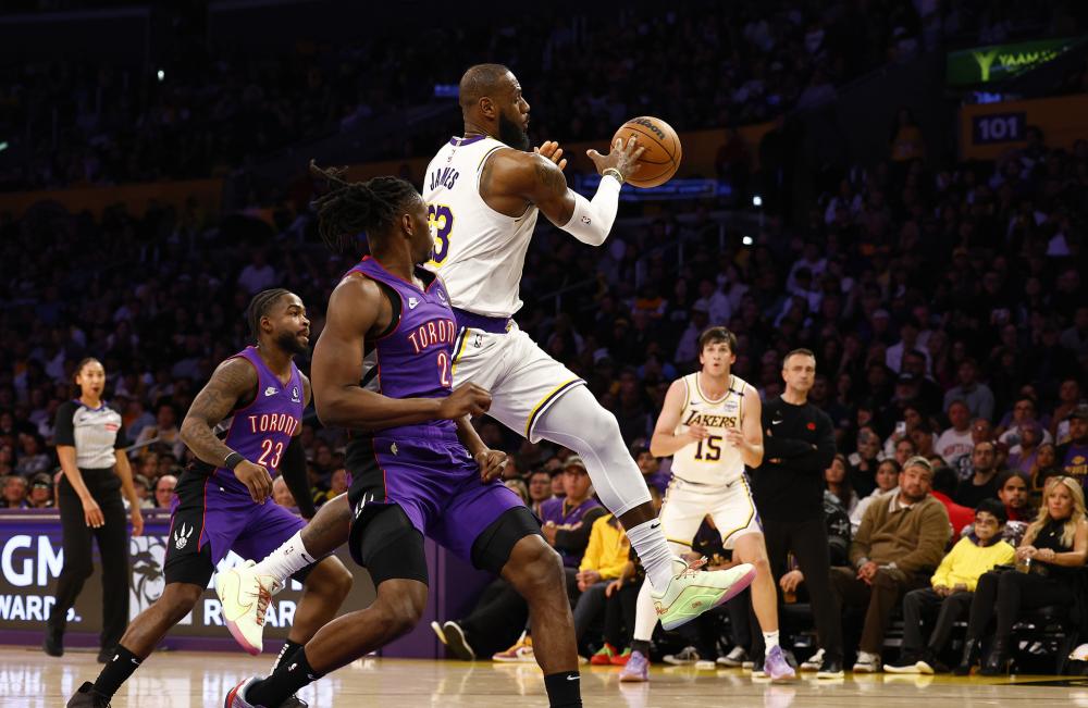 并迅速通过 并迅速通过