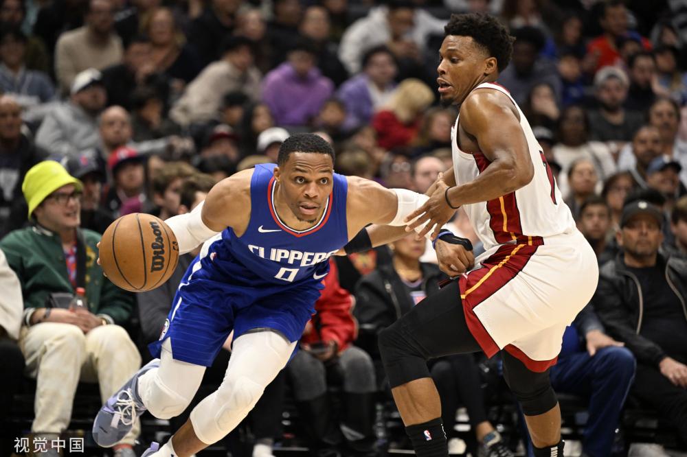 广东队接下 广东队接下