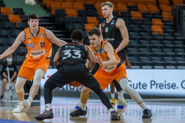 不只是纸面 不只是纸面