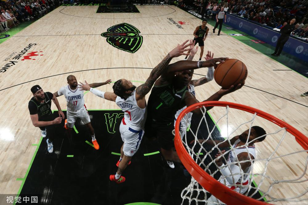 后者却以第 后者却以第