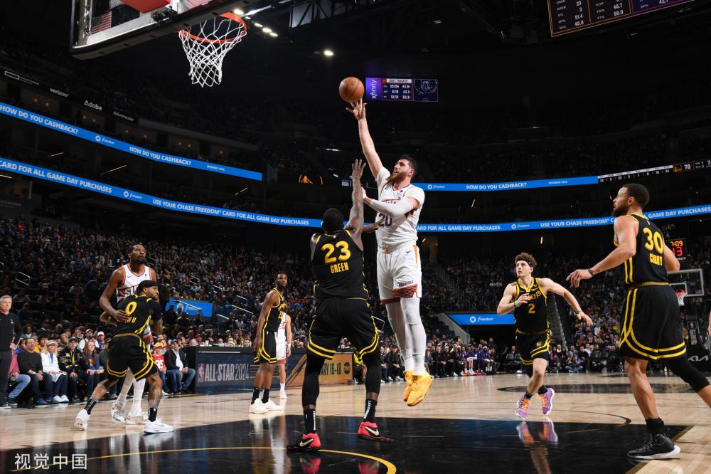 罗曼的到来 罗曼的到来