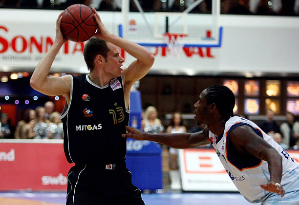 催化剂效应 催化剂效应