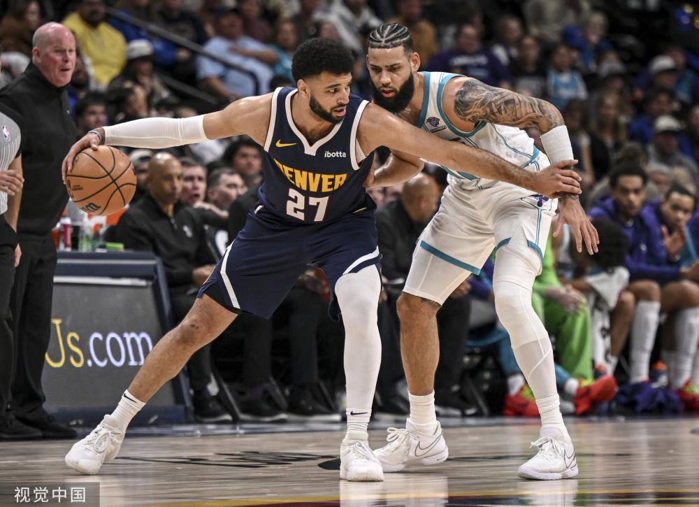 集人群进行 集人群进行