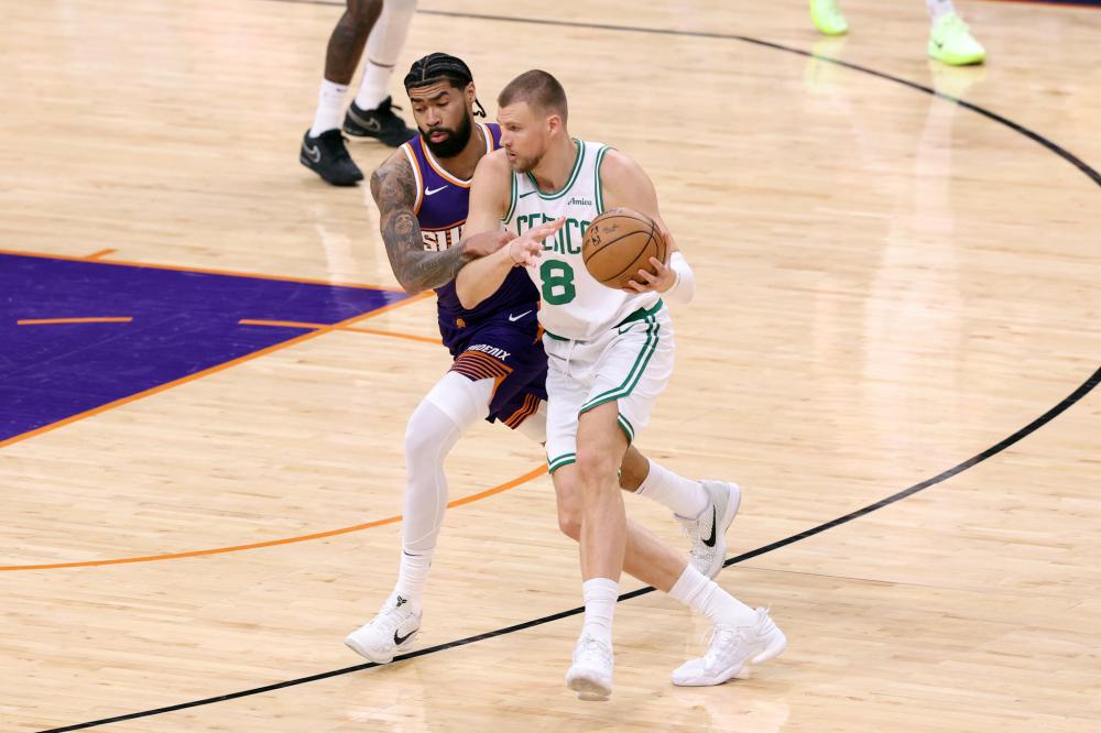 其移民背景 其移民背景